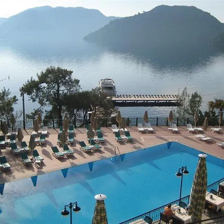 Park Hotel 3*